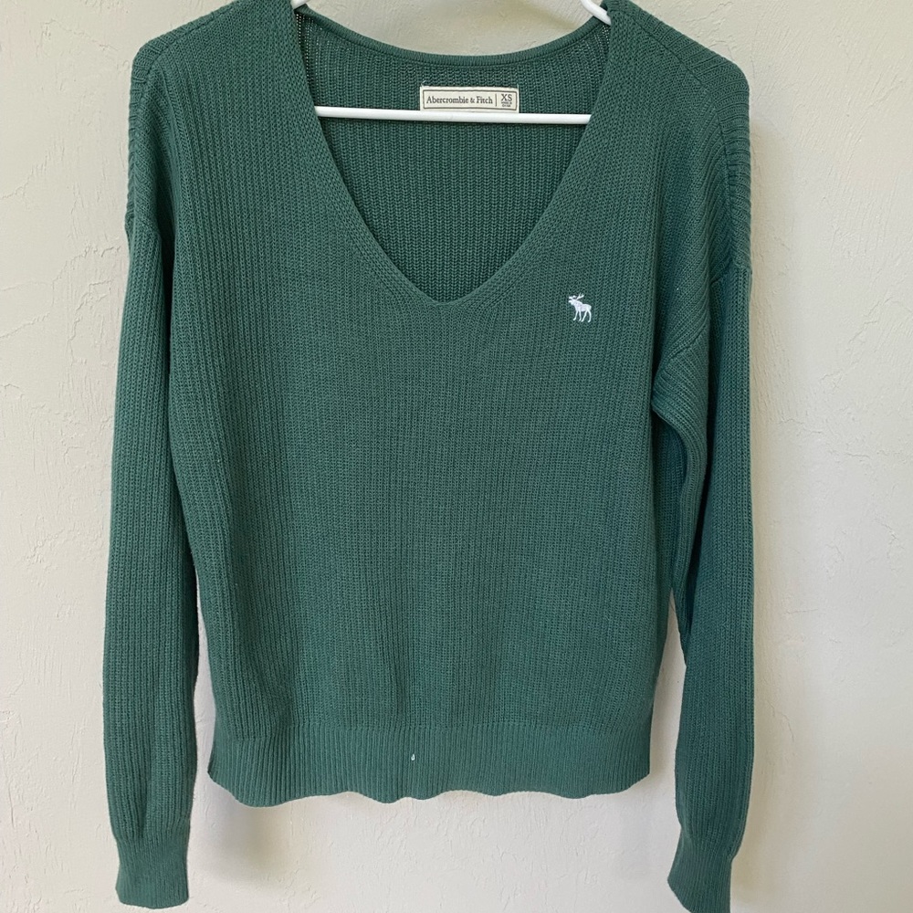 Abercrombie and Fitch green sweater